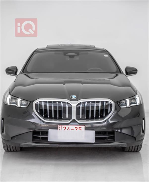 بی ئێم دەبڵیو سیریەس 5 2024  بۆ فرۆشتن لە عێراق - دهۆک